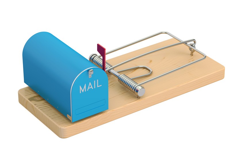 Fotolia_140396377_S-email-trap